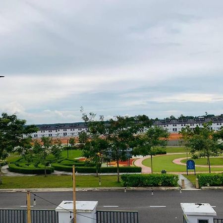 Brand New Cozy Home Desaru Pengerang Near Sebana Cove Resort Exterior photo